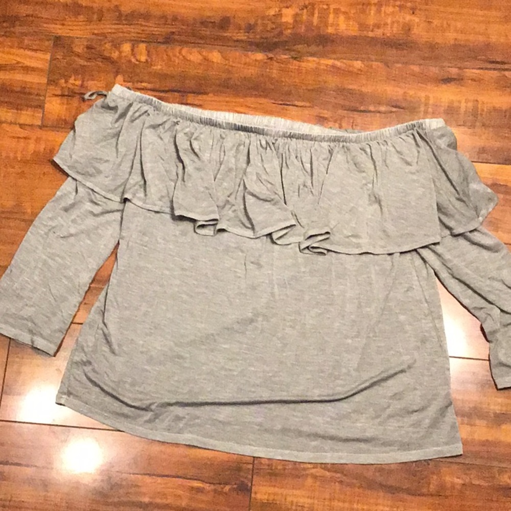 American eagle off shoulder top